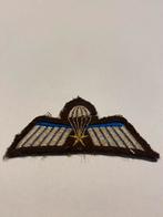 Nederlandse parachute qualification wing met ster, Verzamelen, Militaria | Algemeen, Embleem of Badge, Nederland, Verzenden