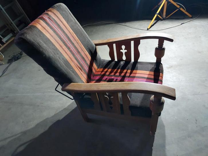 Vintage Rokersstoel met Houten Frame, Huis en Inrichting, Fauteuils, Gebruikt, Hout, Stof, 50 tot 75 cm, Minder dan 75 cm, Ophalen