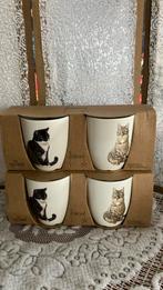 Twee doosjes met  twee poezen bekers van Francien ️, Huis en Inrichting, Ophalen of Verzenden, Nieuw, Overige stijlen, Kop(pen) en/of Schotel(s)