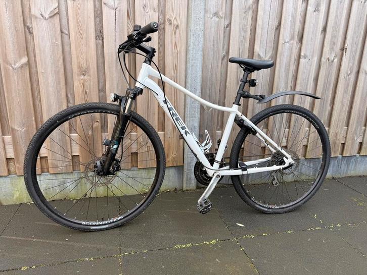 Trek Neko 2 Hybrid, Fietsen en Brommers, Fietsen | Heren | Herenfietsen, Gebruikt, Overige merken, 49 tot 53 cm, Versnellingen