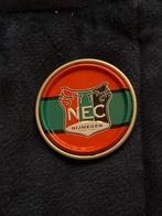 PLUS Cluppy 23 - NEC NIJMEGEN, Verzamelen, Speldjes, Pins en Buttons, Ophalen of Verzenden, Gebruikt, Overige onderwerpen, Speldje of Pin