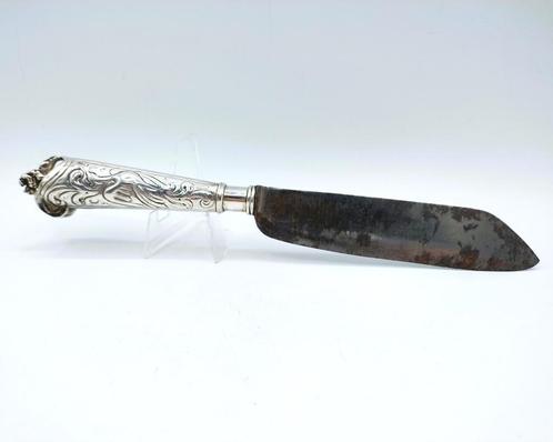 Mes met zilveren heft, J. van Leek, Leeuwarden, 18e eeuws., Antiek en Kunst, Antiek | Goud en Zilver, Zilver, Verzenden