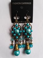 Bronskleurige licht turquoise kraaltjes hang oorbellen, Overige materialen, Hangers, Overige kleuren, Nieuw