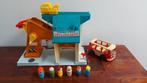 Vintage speelgoed Fisher-price laadstation en family bus pop, Ophalen of Verzenden, Gebruikt