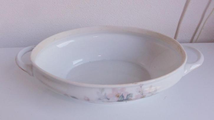 Dekschaal, oude, made in czechoslovakia, Tsjechoslowakije, Antiek en Kunst, Antiek | Schalen, Ophalen of Verzenden