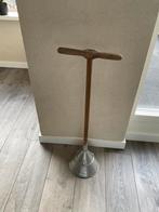 Oude wasstamper, Ophalen