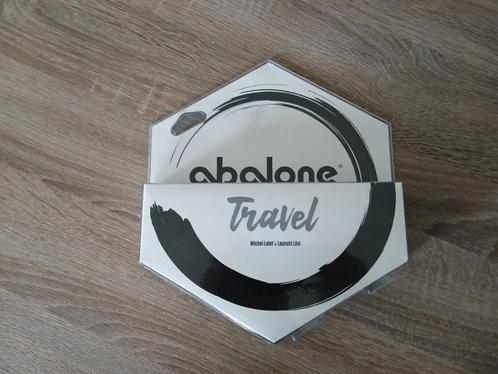Abalone Travel - Bordspel, Hobby en Vrije tijd, Gezelschapsspellen | Bordspellen, Nieuw, Een of twee spelers, Ophalen of Verzenden