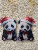 Panda kerstmuts kerstbal kerstboomhanger set 2 Nieuw luiaard, Diversen, Kerst, Ophalen of Verzenden, Nieuw