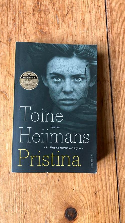 Toine Heijmans - Pristina, Boeken, Literatuur, Zo goed als nieuw, Nederland, Ophalen of Verzenden