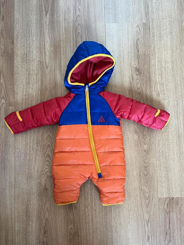 Nike skipak winterpak baby nieuw, Kinderen en Baby's, Babykleding | Maat 50, Nieuw, Jongetje of Meisje, Pakje, Ophalen of Verzenden