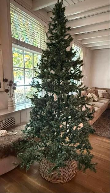 Kunst kerstboom | 250cmx120cm beschikbaar voor biedingen