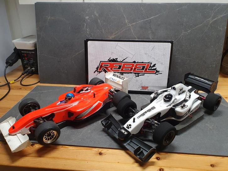 RC F1 Rebel & Tamiya TRF - Raceklaar!, Hobby en Vrije tijd, Modelbouw | Auto's en Voertuigen, Gebruikt, Auto, Groter dan 1:32
