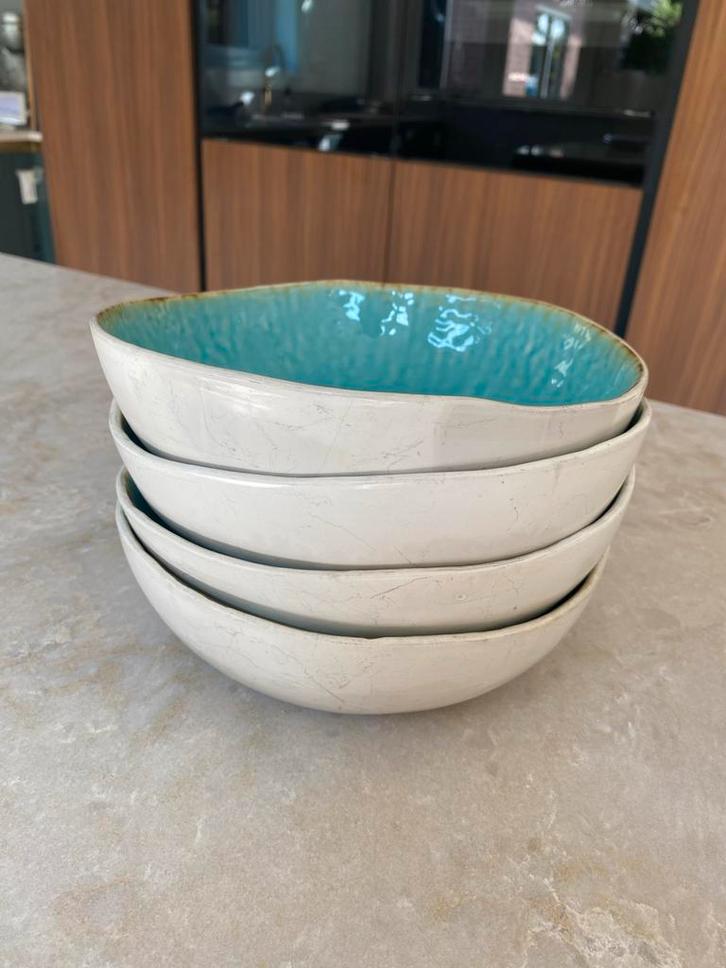 Vier Diepe Borden - Turquoise Keramiek, Huis en Inrichting, Woonaccessoires | Schalen en Manden, Gebruikt, Schaal, Rond, Porselein of Keramiek