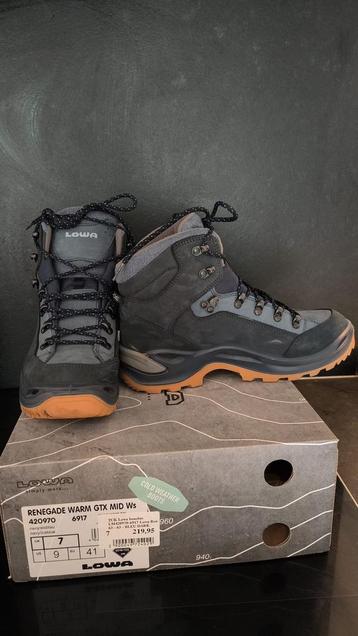 Lowa wandelschoenen nieuw - maat 41  beschikbaar voor biedingen