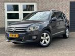 Volkswagen Tiguan 1.4 TSI 150PK Aut. Lounge Trekhaak Navi Ca, Zwart, 4 cilinders, 1405 kg, 750 kg