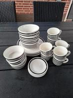 Zwart-wit servies van Urban Dailey, 4 delig, Huis en Inrichting, Keuken | Servies, Ophalen, Zo goed als nieuw, Overige stijlen