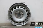 1 losse 15 inch stalen velg VW Caddy 2K0601027B, Gebruikt