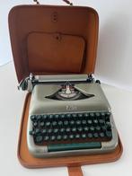 Vintage typemachine incl koffer, Antiek en Kunst, Ophalen