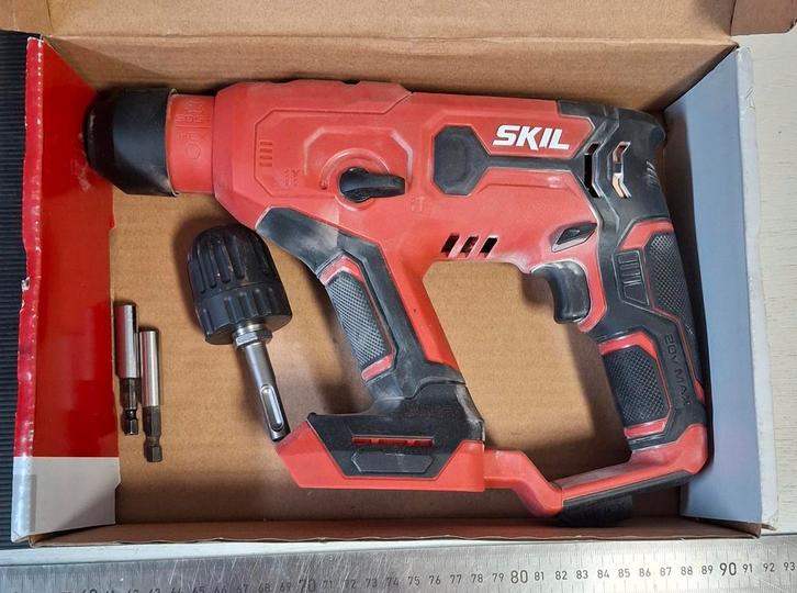 Skil Accu SDS boorhamer als nieuw, Doe-het-zelf en Verbouw, Gereedschap | Boormachines, Zo goed als nieuw, Boor- en/of Breekhamer