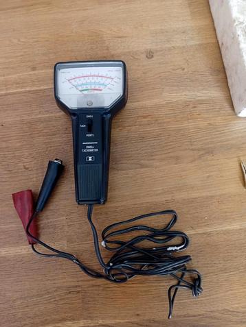 Oude Dwell Tachometer beschikbaar voor biedingen
