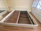 Bed, Ophalen