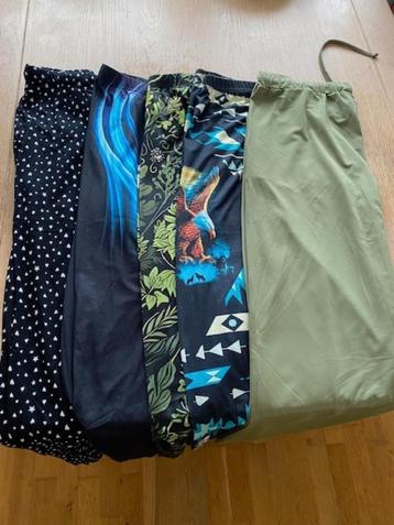 diverse broeken maat 42 taille 82 cm beschikbaar voor biedingen
