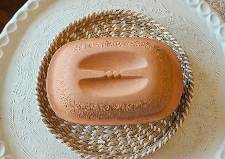 Terracotta Schlemmertopf ovenschaal met deksel slowcooker/st, Huis en Inrichting, Keuken | Servies, Schaal of Schalen, Overige stijlen