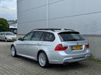 BMW 3-serie Touring 330xi M|CLIMA|PANO|NAVI|CRUISE|PDC|APK|, Auto's, Automaat, Parkeersensor, 259 pk, Alcantara