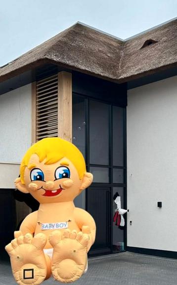 Baby opblaasfiguur  beschikbaar voor biedingen