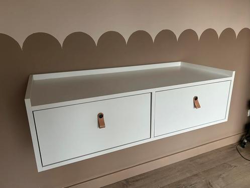 Commode grijs hangend 110x48x32cm, Kinderen en Baby's, Kinderkamer | Commodes en Kasten, Gebruikt, Commode, Minder dan 90 cm, 100 cm of meer