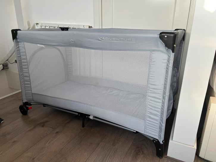 X Adventure Campingbedje Inclusief Matras, Kinderen en Baby's, Overige Kinderen en Baby's, Zo goed als nieuw, Ophalen