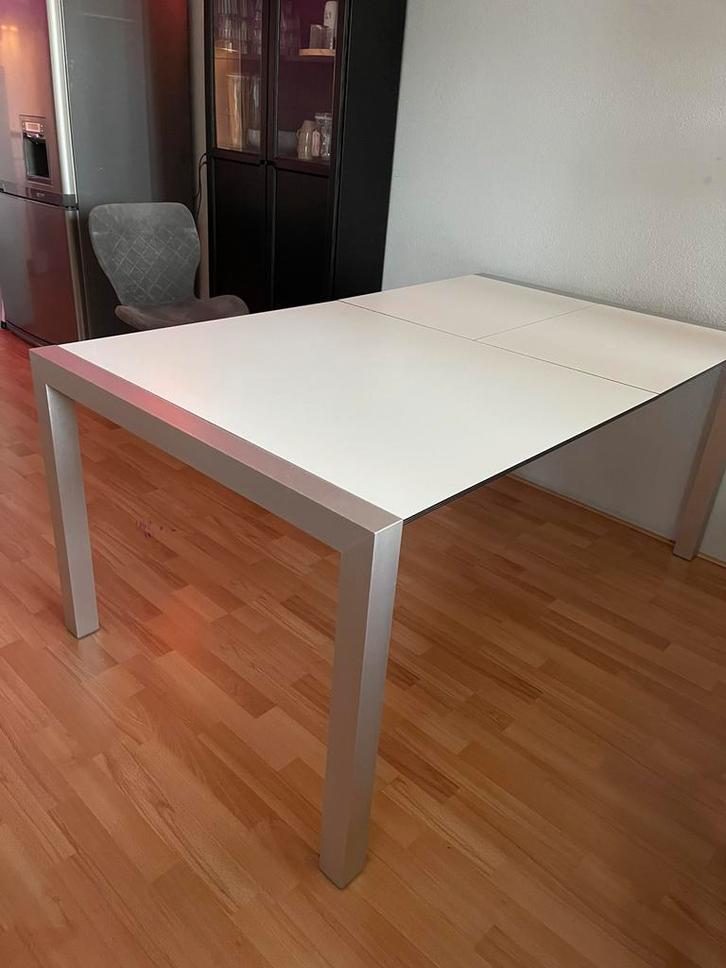 Design uitschuifbare eettafel (Etna / Kristalia / Pedrali), Huis en Inrichting, Tafels | Eettafels, 50 tot 100 cm, Rechthoekig