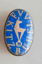 Emaille speldje, KITZBŰHEL, skiën, wintersport, met gems., Verzenden, Gebruikt, Overige onderwerpen