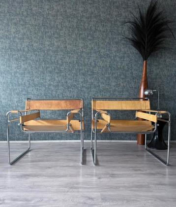 Set van 2 Vintage Wassily Stoelen – Knoll / Gavina-ca69/70s beschikbaar voor biedingen