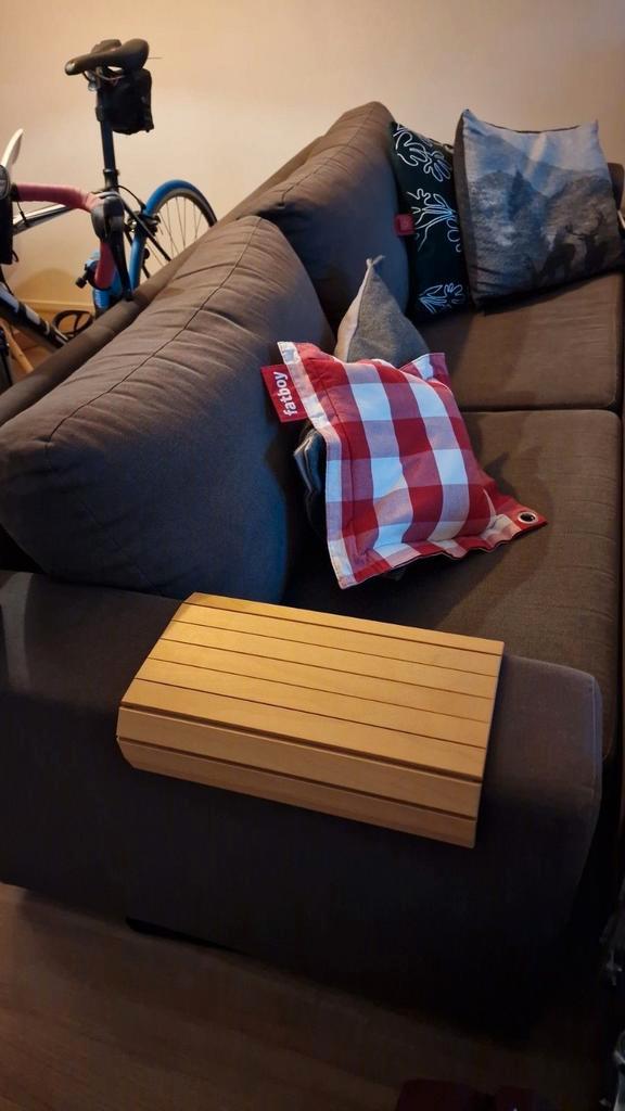 Chocolade bruine bank, Huis en Inrichting, Banken | Sofa's en Chaises Longues, Gebruikt, 75 tot 100 cm, Ophalen of Verzenden