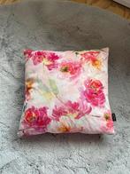 Kussen gebloemd Unique Living, Ophalen, Zo goed als nieuw, Roze, Vierkant