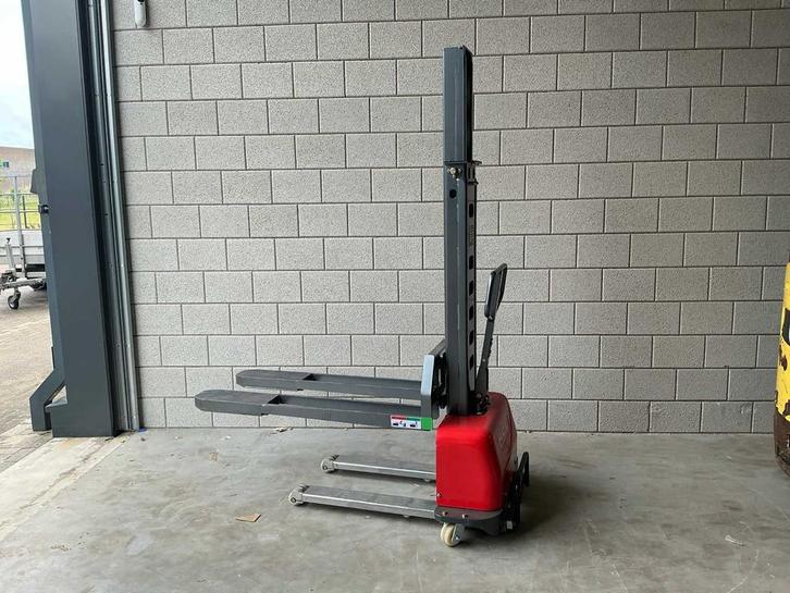 2025 HCL Hcl500 Meeneem Stapelaar, Zakelijke goederen, Machines en Bouw | Heftrucks en Intern transport, Stapelaar, Overige aandrijving