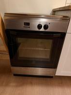 Indesit elektrisch vrijstaand fornuis met oven, Ophalen, 4 kookzones, Zo goed als nieuw, Inductie