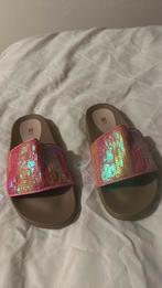 Nieuw slippers met pailetten maat 37 merk Silvian Heach, Slippers, Overige kleuren, Nieuw, Ophalen of Verzenden