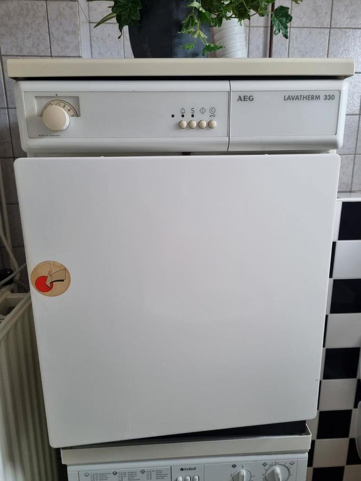 AEG Lavatherm 330 Droger - Werkt, maar heeft aandacht nodig, Witgoed en Apparatuur, Wasdrogers, Gebruikt, Condens, 6 tot 8 kg