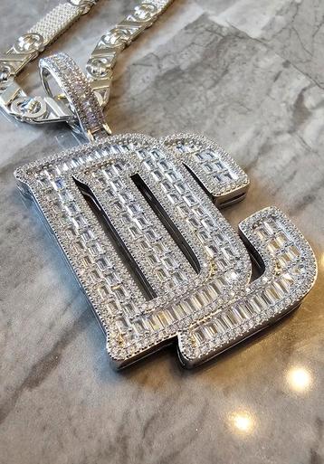 Prachtige DC kettinghanger Italiaanse zilver 925 beschikbaar voor biedingen