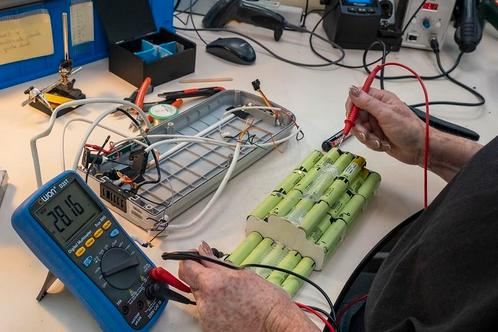 Accu en fiets revisie en reparatie, Fietsen en Brommers, Fietsaccessoires | Fietsaccu's, Zo goed als nieuw, Ophalen of Verzenden