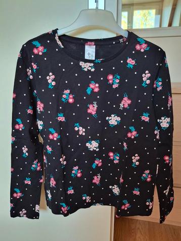 ZGAN  maat 152 / 158  Zwart shirt met bloemen beschikbaar voor biedingen
