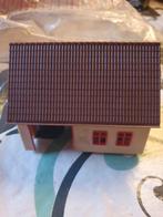 Klein huisje voor treinbaan, Hobby en Vrije tijd, Modeltreinen | H0, Ophalen of Verzenden, Gebruikt, Brug, Tunnel of Gebouw, Overige merken