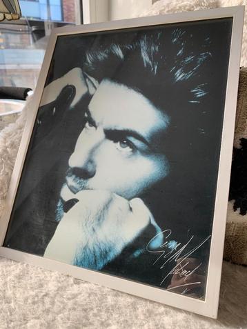 George Michael - Gesigneerd - Vintage Foto/Poster beschikbaar voor biedingen