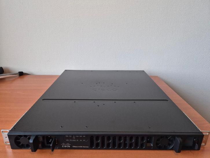 Cisco ISR 4431 router, Computers en Software, Routers en Modems, Gebruikt, Router, Ophalen of Verzenden