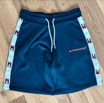 Blauwe Tommy Hilfiger korte broek maat S, Kleding | Heren, Broeken en Pantalons, Tommy Hilfiger, Zo goed als nieuw, Maat 46 (S) of kleiner