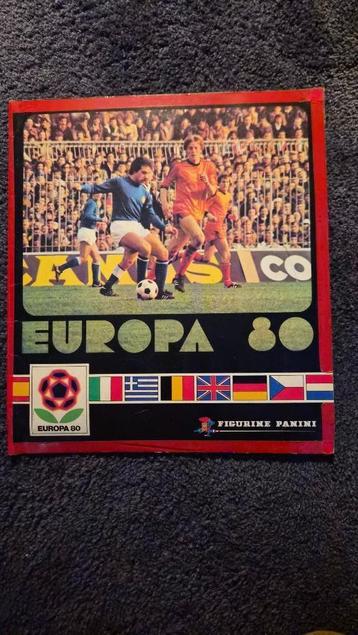 Voetbal verzamelboek Panini Europa 80. Compleet beschikbaar voor biedingen