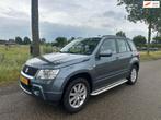 Suzuki Grand Vitara 2.0-16V Exclusive 4x4 Airco, Auto's, Suzuki, Stof, Zwart, 4 cilinders, 1850 kg