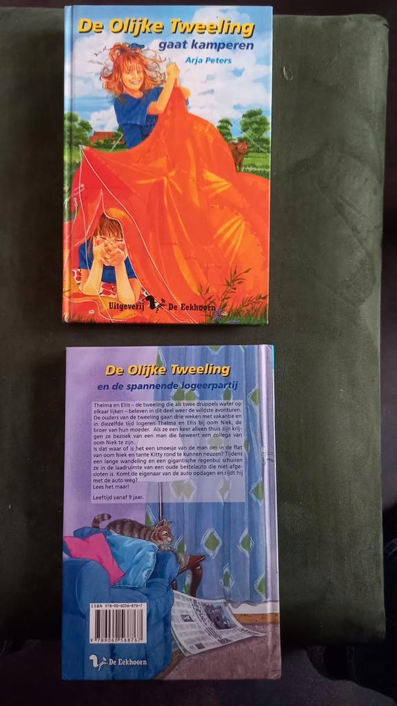 A. Peters - De olijke tweeling gaat kamperen, Boeken, Kinderboeken | Jeugd | 10 tot 12 jaar, Zo goed als nieuw, Ophalen of Verzenden